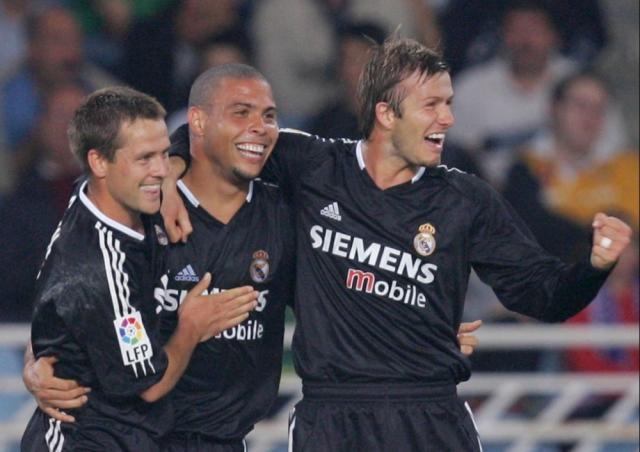 开云app-欧文：范戴克是世界最佳中卫，防本泽马难不倒他