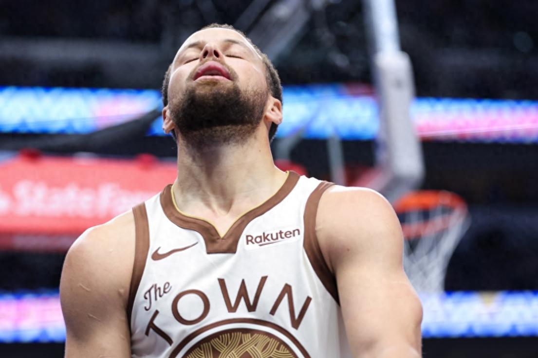 开云app-再打1场！皮尔斯用19年书写的得分纪录，就要被库里超越了