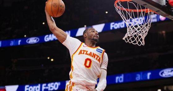 开云app-库明加转会连爆三场 老鹰球迷主场高喊：谢谢勇士！